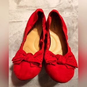 Dexflex comfort stretchy red flats